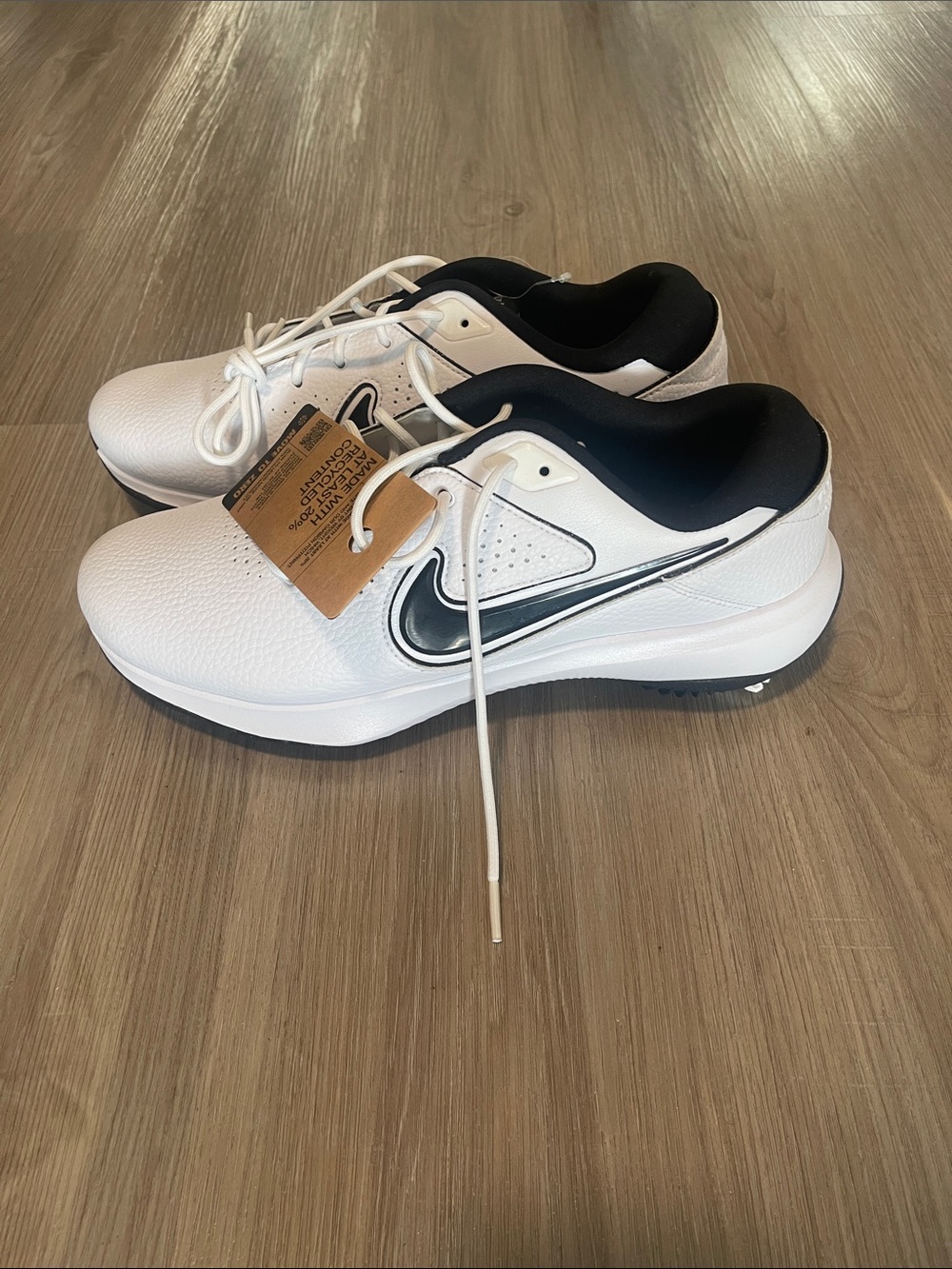 Nike White and Black Men's Athletic Golf Shoes